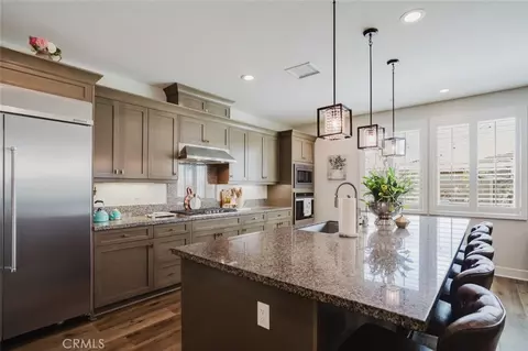 Kitchen - 18930 Carranza Ln, Saugus, CA 91350 photo 1 of 5