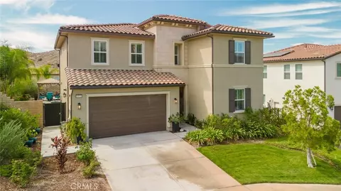 Exterior - 18930 Carranza Ln, Saugus, CA 91350 photo 13 of 15