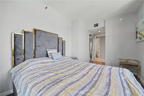 Bedroom - 525 E Seaside Way #1109, Long Beach, CA 90802 photo 7 of 8