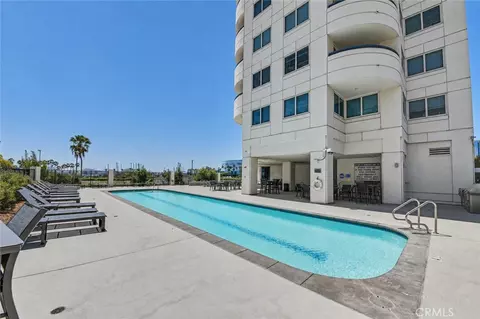 Exterior - 525 E Seaside Way #1109, Long Beach, CA 90802 photo 3 of 10