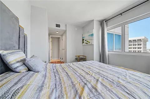 Bedroom - 525 E Seaside Way #1109, Long Beach, CA 90802 photo 8 of 8