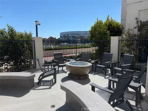 Exterior - 525 E Seaside Way #1109, Long Beach, CA 90802 photo 5 of 10
