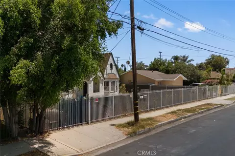6824 Tyrone, Van Nuys, CA 91405 photo 5