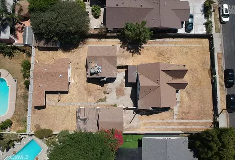 6824 Tyrone, Van Nuys, CA 91405 photo 2