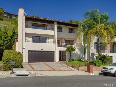 Exterior - 1350 E Tujunga Ave, Burbank, CA 91501 photo 2 of 13