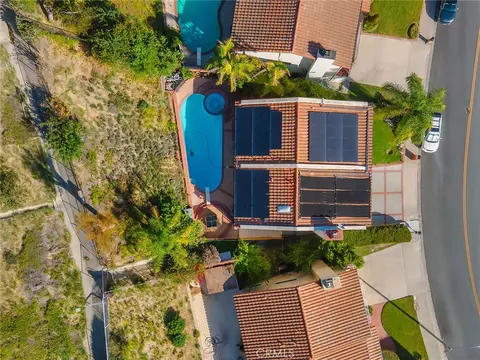 View/Area - 1350 E Tujunga Ave, Burbank, CA 91501 photo 7 of 11