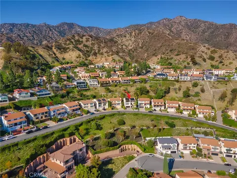 View/Area - 1350 E Tujunga Ave, Burbank, CA 91501 photo 10 of 11