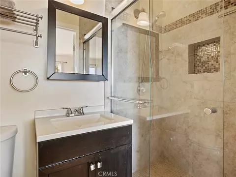 Bath - 1350 E Tujunga Ave, Burbank, CA 91501 photo 9 of 10