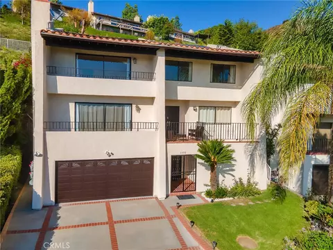 Exterior - 1350 E Tujunga Ave, Burbank, CA 91501 photo 12 of 13