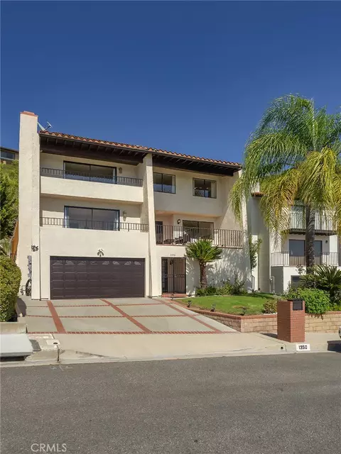Exterior - 1350 E Tujunga Ave, Burbank, CA 91501 photo 3 of 13