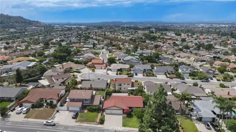 View/Area - 831 Redlen Ave, Whittier, CA 90601 photo 3 of 4