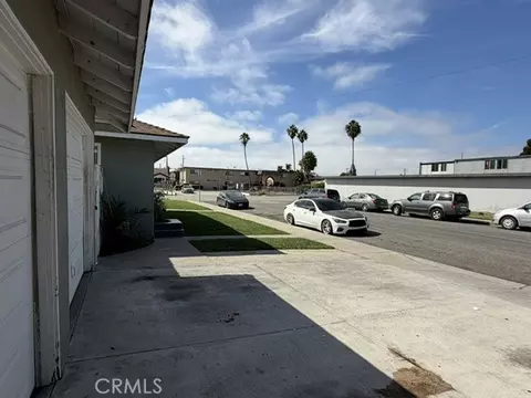 Exterior - 5340 S J, Oxnard, CA 93033 photo 6 of 8