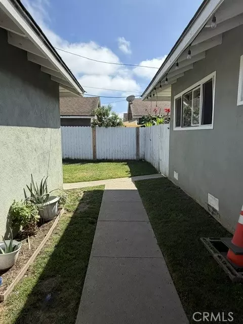 Exterior - 5340 S J, Oxnard, CA 93033 photo 5 of 8