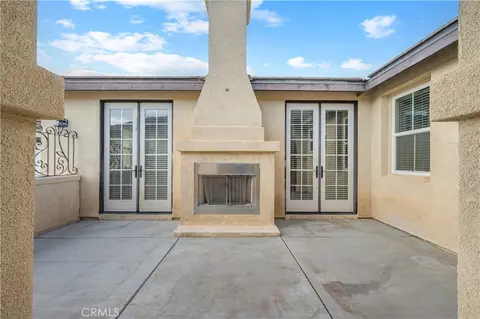 Exterior - 17920 Log Hl, Riverside, CA 92504 photo 7 of 17