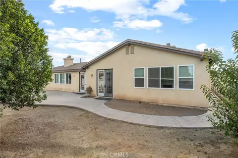 Exterior - 17920 Log Hl, Riverside, CA 92504 photo 12 of 17