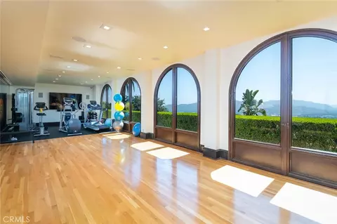 Other - 330 Kempton Rd, Glendale, CA 91202 photo 10 of 13