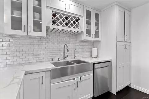 Kitchen - 1935 Alpha Rd #314, Glendale, CA 91208 photo 1 of 3