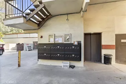 Exterior - 1935 Alpha Rd #314, Glendale, CA 91208 photo 6 of 9