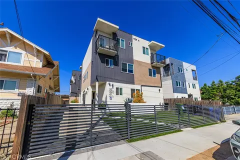 1629 S New Hampshire Ave, Los Angeles, CA 90006