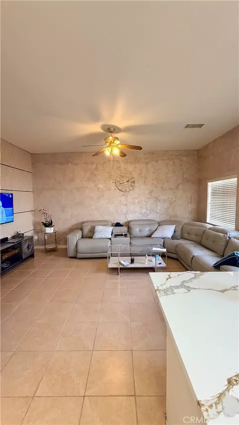 Living - 7590 Fairway, Yucca Valley, CA 92284 photo 1 of 1