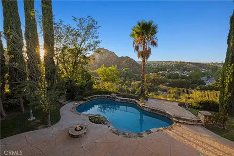 25501 Magnolia Ln, Stevenson Ranch, CA 91381