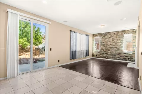 Living - 3613 Whieldon, Perris, CA 92571 photo 2 of 10
