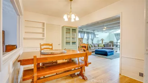 Dining - 330 S Griffith Park Dr, Burbank, CA 91506 photo 1 of 3