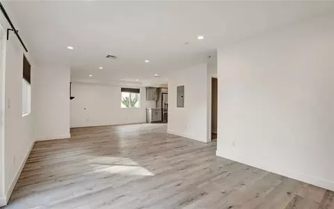 Living - 14111 Sylvan, Van Nuys, CA 91401 photo 8 of 11