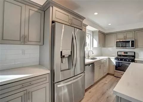 Kitchen - 14111 Sylvan, Van Nuys, CA 91401 photo 6 of 7