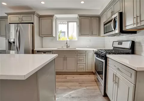 Kitchen - 14111 Sylvan, Van Nuys, CA 91401 photo 3 of 7