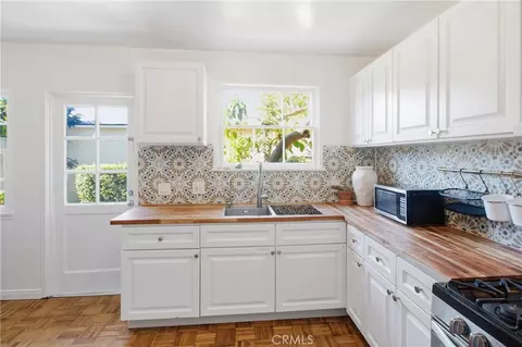 Kitchen - 609 Granada St #55, Glendale, CA 91205 photo 3 of 3