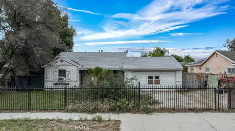 9271 Kewen Ave, Sun Valley, CA 91352
