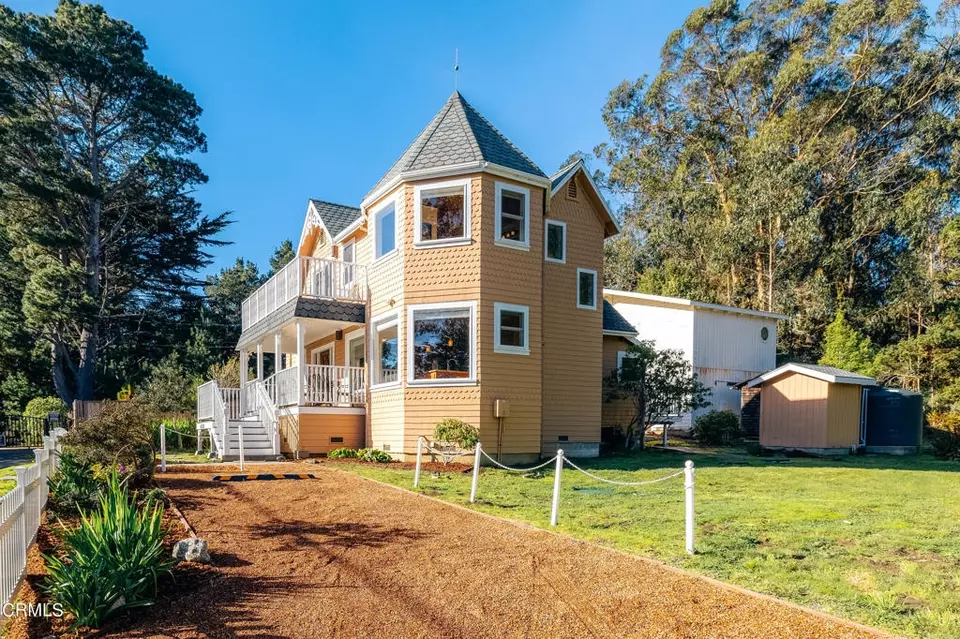 45180 Headlands Dr, Little River, CA 95456 | 41 Photos - Movoto
