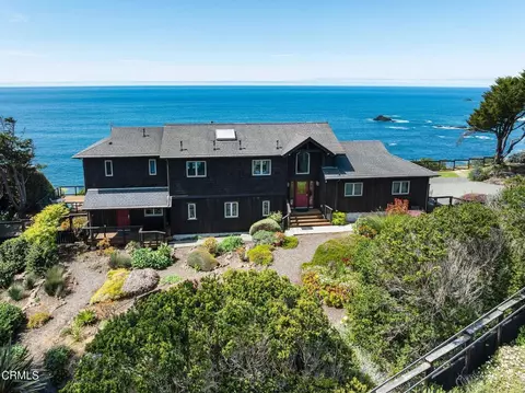 7400 Highway 1, Elk, CA 95432