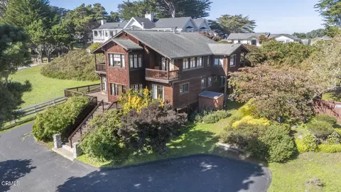 44920 Little Lake Rd, Mendocino, CA 95460