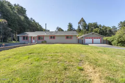 31341 Thomas Ln, Fort Bragg, CA 95437