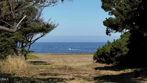 45370 Caspar Point Rd, Caspar, CA 95420