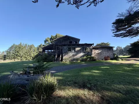 14147 Point Cabrillo Dr, Mendocino, CA 95460