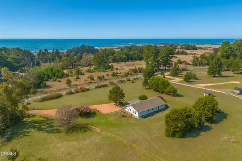 13401 Point Cabrillo Dr, Mendocino, CA 95460