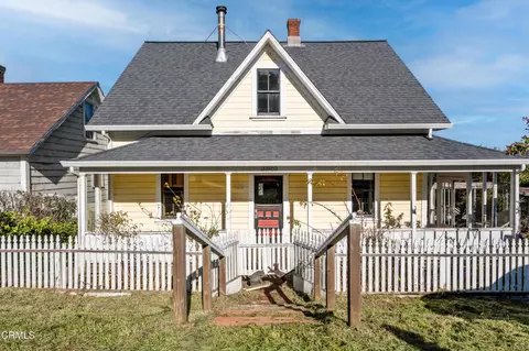 33850 East Ln, Albion, CA 95410