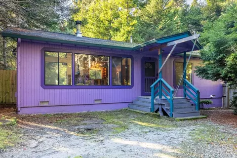 31631 Pearl Dr, Fort Bragg, CA 95437