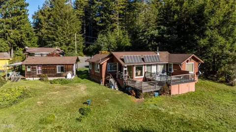 10250 Nichols Ln, Mendocino, CA 95460