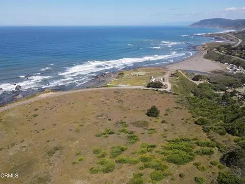 37601 N Highway 1, Westport, CA 95488