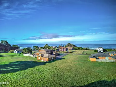 14250 Polaris Cir, Mendocino, CA 95460