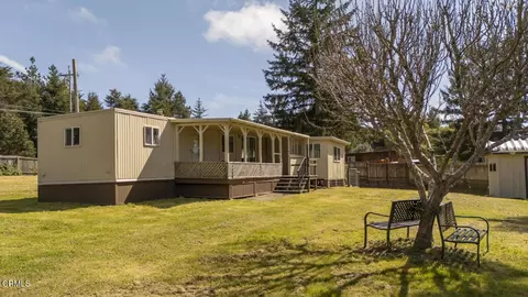 16700 Mitchell Creek Dr, Fort Bragg, CA 95437