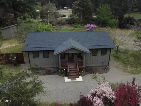 16875 Franklin Rd, Fort Bragg, CA 95437