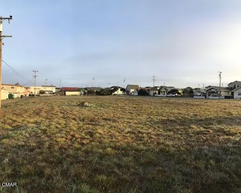 251 S Franklin St, Fort Bragg, CA 95437