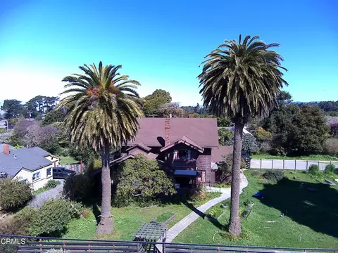 533 E Fir St, Fort Bragg, CA 95437