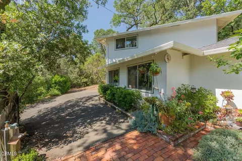 Exterior - 925 Knob Hill Rd, Ukiah, CA 95482 photo 11 of 19