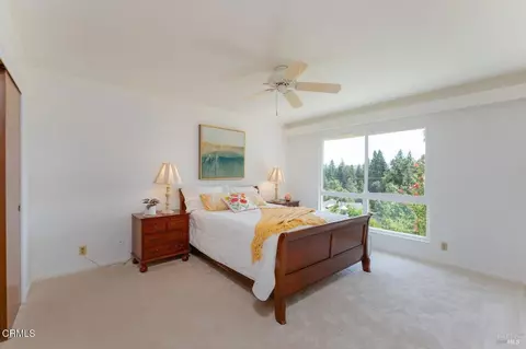 Bedroom - 925 Knob Hill Rd, Ukiah, CA 95482 photo 1 of 3